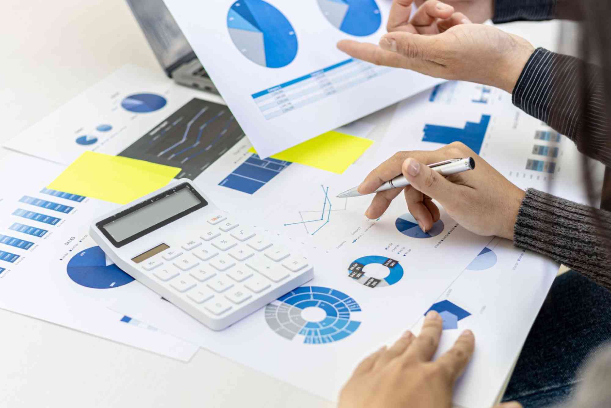 What is Corporate Discount Formula, Examples & Tips