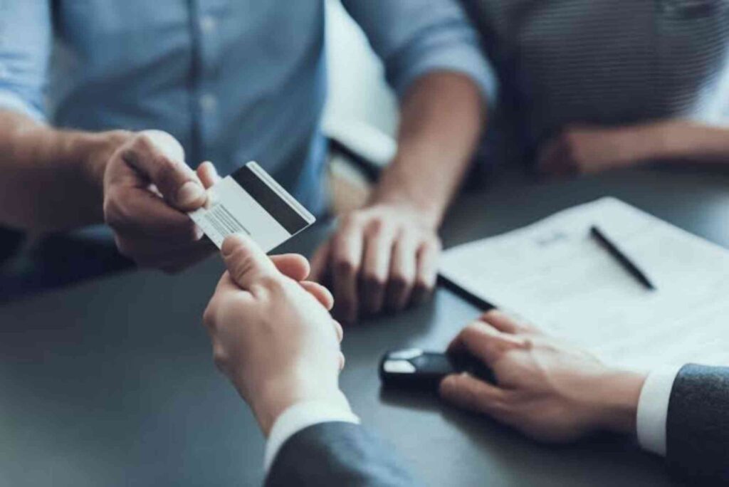 Who Pays Legal Fees in a Criminal Case Formula, Examples & Tips